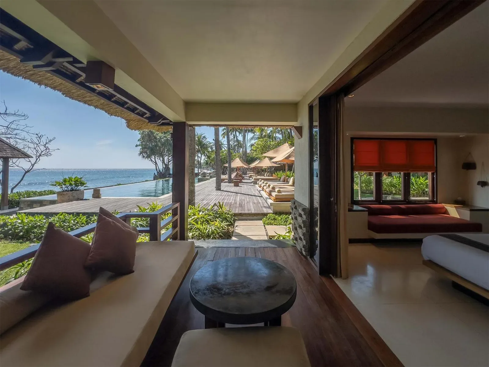 Vistas desde una zona de estar en Qunci Villas Resort
