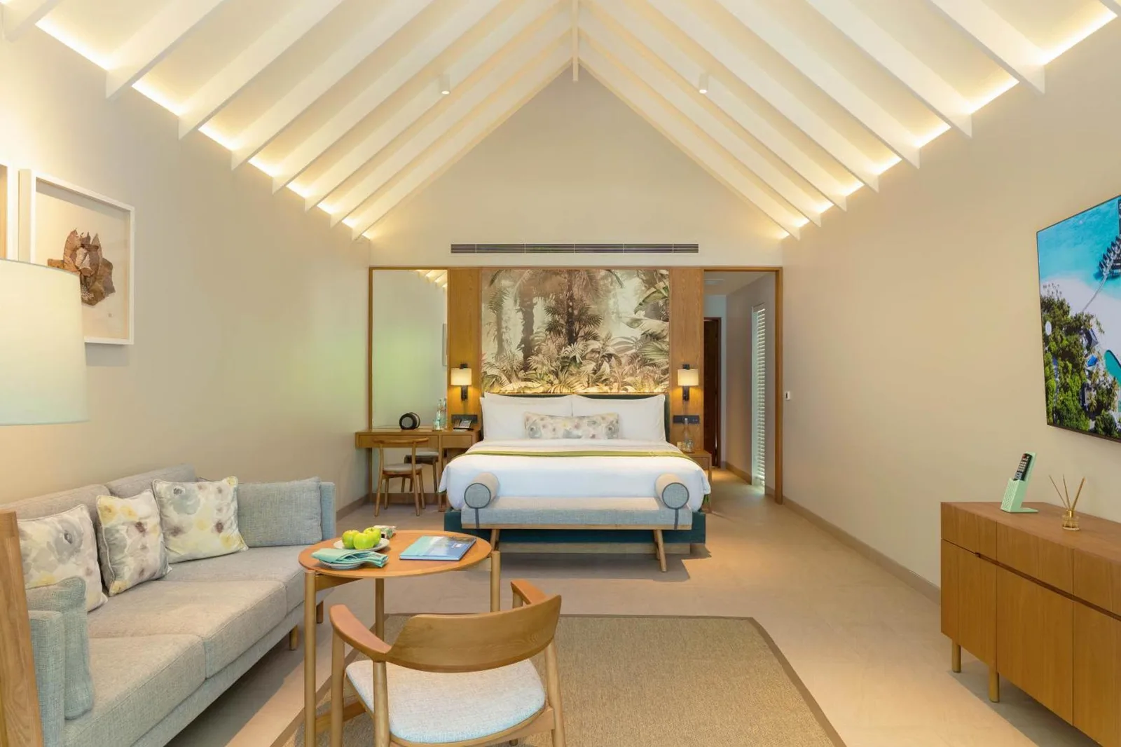 Schlafzimmer Suite im RAAYA By Atmosphere im Raa Atoll