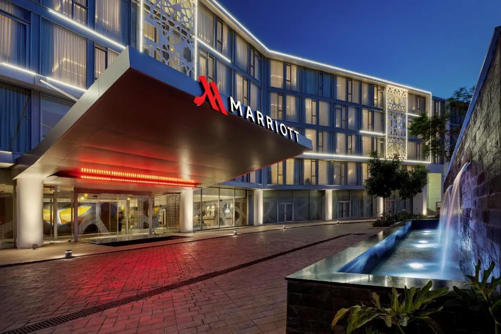 Entrance of Rabat Marriott Hotel illuminated at night