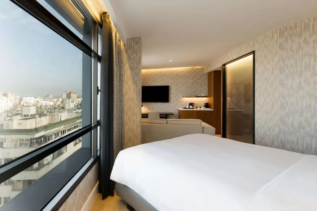 Zimmer mit Stadtblick im Radisson Blu Hotel Casablanca