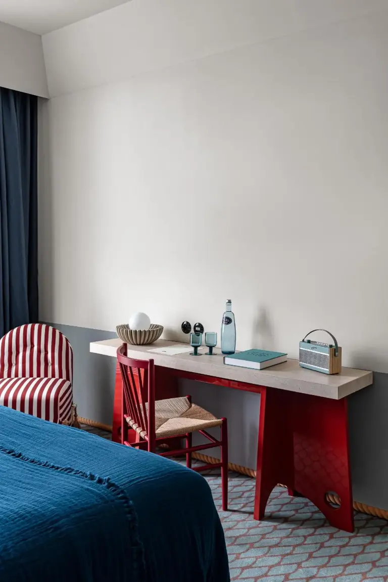Work desk setup in a room at Regina Experimental Biarritz