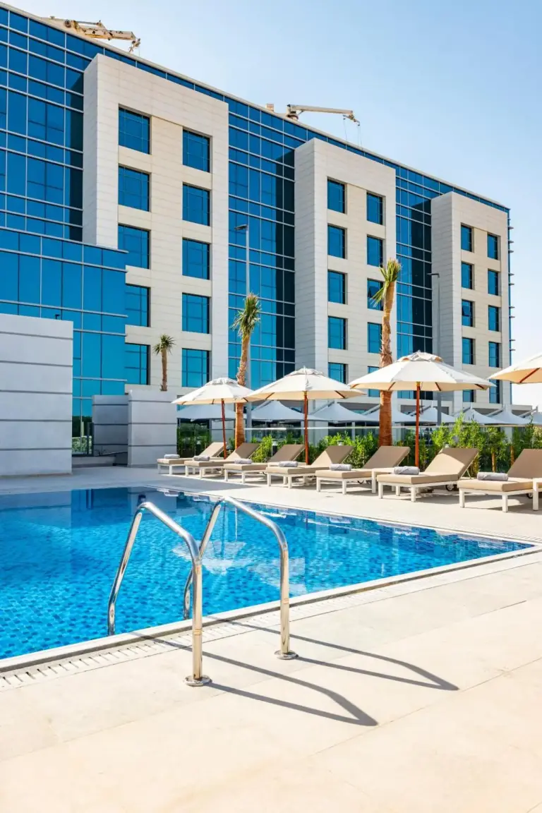 Remal Hotel & Villas Al Dhannah City