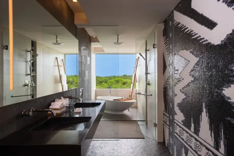 Modern Bathroom