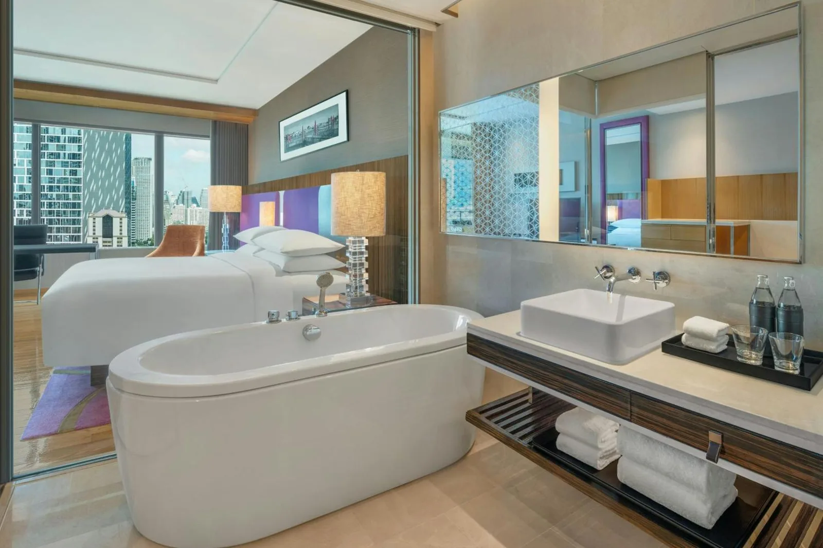 Bathroom details at Renaissance Bangkok Ratchaprasong Hotel