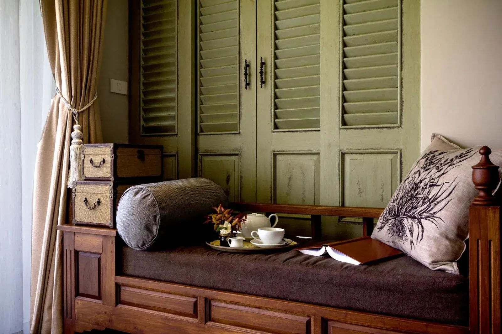 Reverie Siam sitting area with tea set
