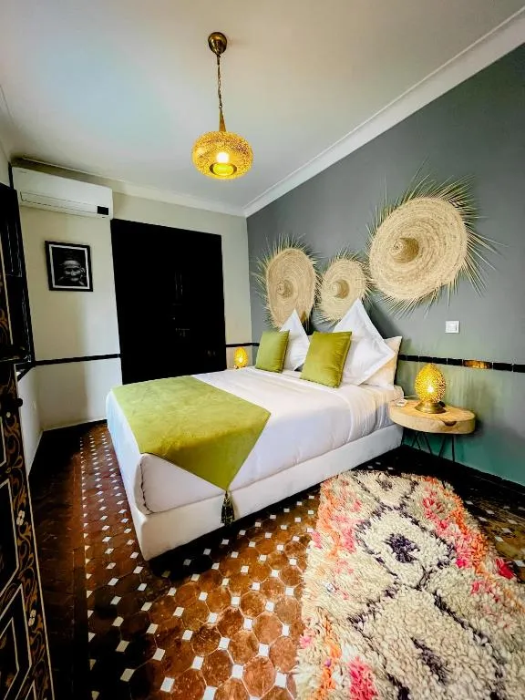 Riad FARASHA chambre douillette avec décoration élégante à Marrakech