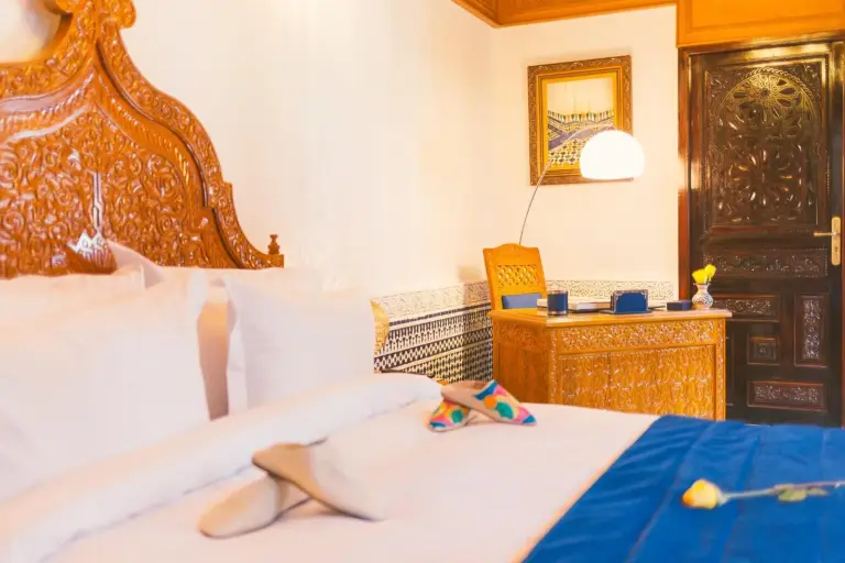 Detalle de la habitación de huéspedes en Riad Fes Maya suite & spa