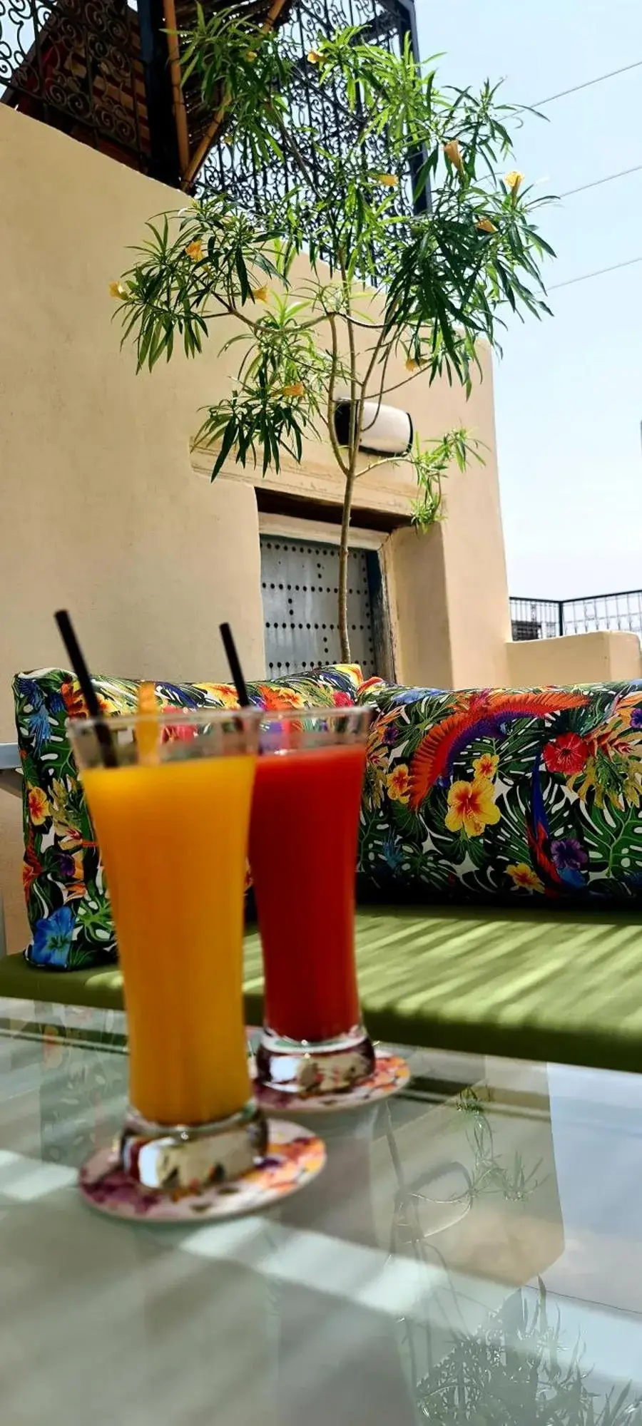 Boissons rafraîchissantes au Riad Fes Nass Zmane