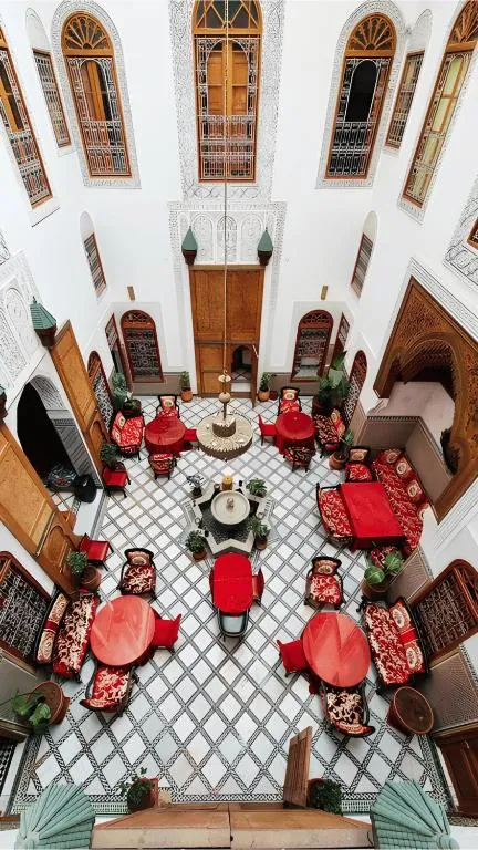Riad Iline fes