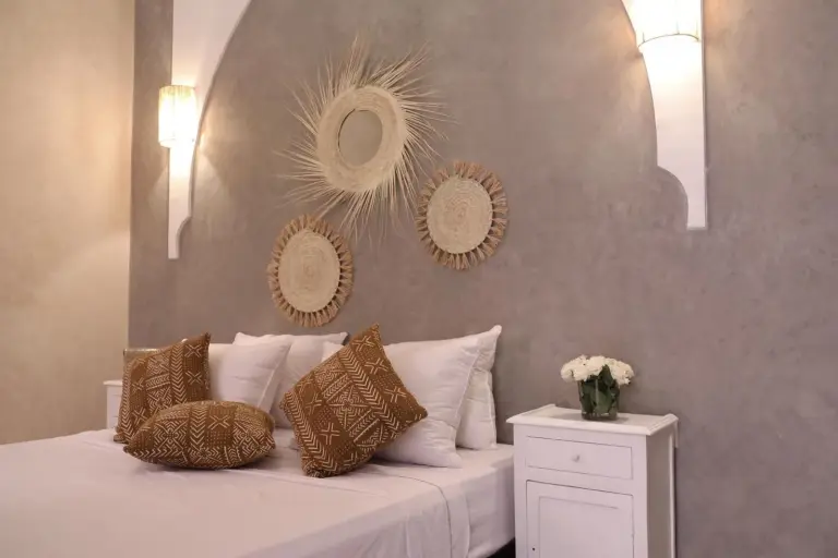 Elegant room design at Riad l'Oiseau du Paradis in Marrakech