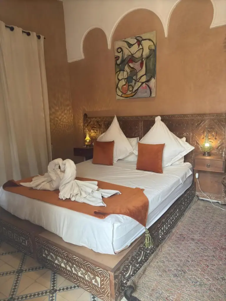 Habitación acogedora en Riad MISS CARACAL en Marrakech