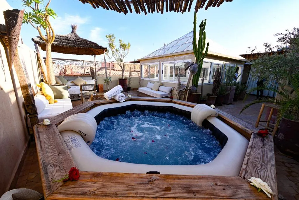Riad MISS CARACAL Jacuzzi & Rooftop