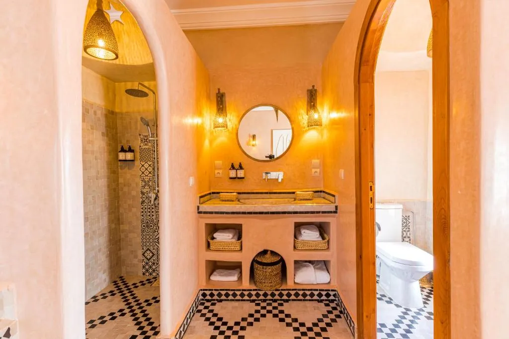 Riad Villa Amood bathroom design