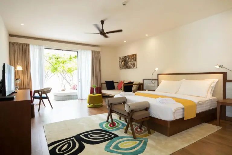 Interior of a guest room at ROBINSON NOONU