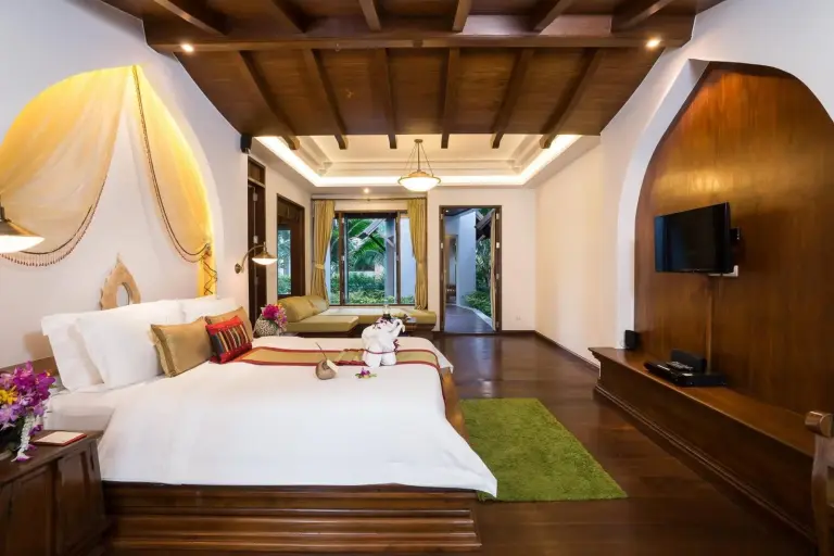 Luxury Bedroom