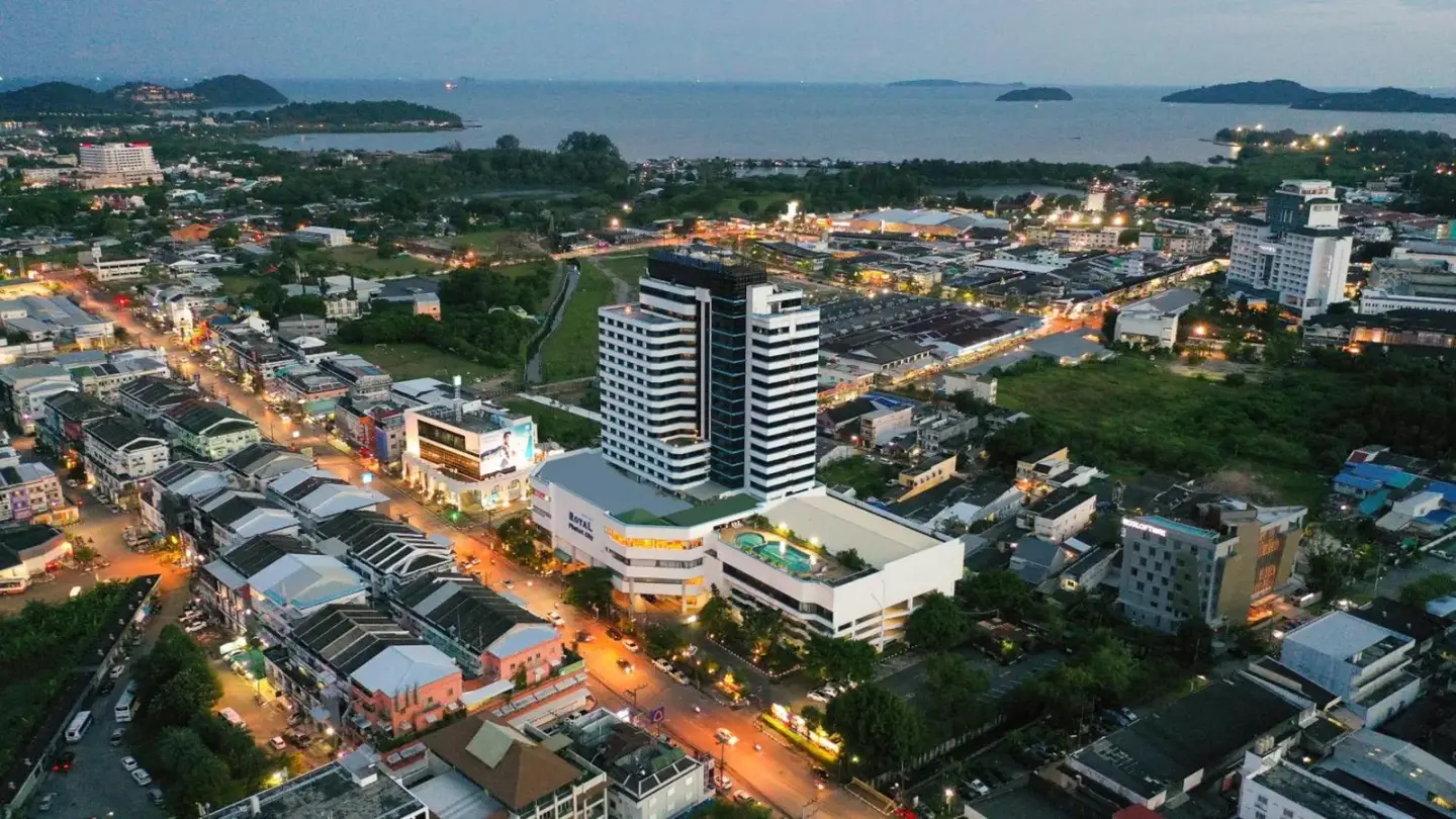 Luftaufnahme des Royal Phuket City Hotel in Phuket