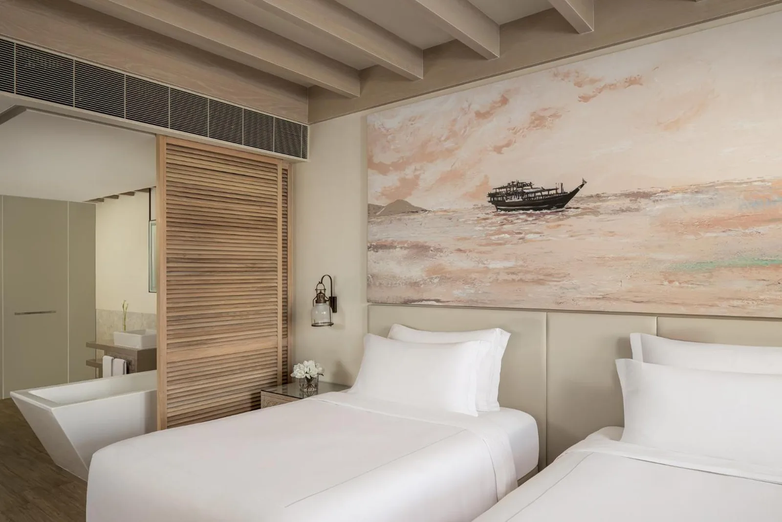 Detailansicht eines Zweibettzimmers im Saadiyat Rotana Resort