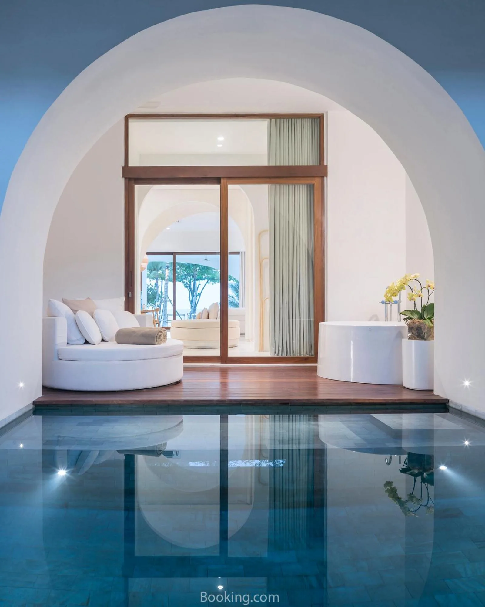 Interior Suite