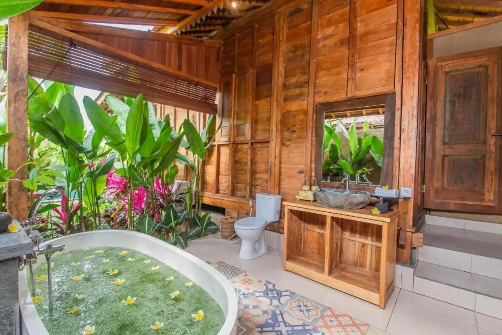 Santris Villas by GenuineHost, in Ubud