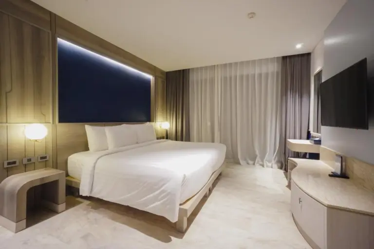 Seabed Grand Hotel Phuket, à Phuket Town