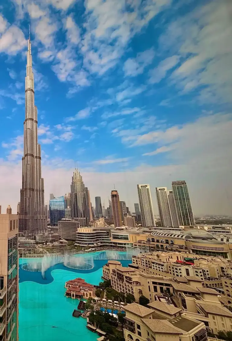 Serene 2BR Burj Khalifa & Fountain View