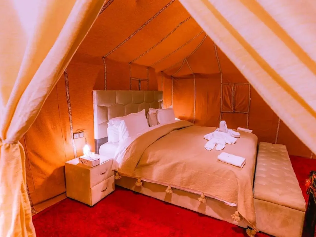 Serenity Sky Luxury Camp, in Merzouga
