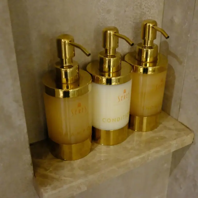 SereS Springs Resort & Spa Shower Products in Ubud