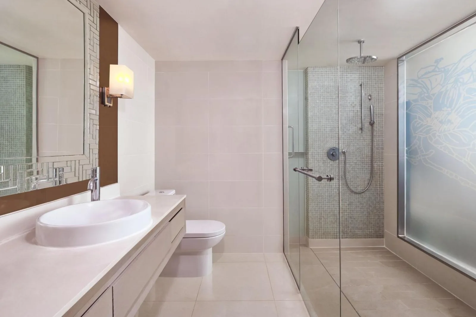 Modern bathroom of Sheraton Bandung Hotel & Towers