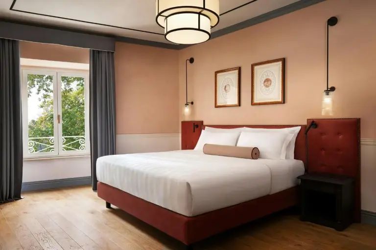 Guest room at Hotel Brufani