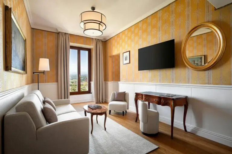 Living area in Hotel Brufani