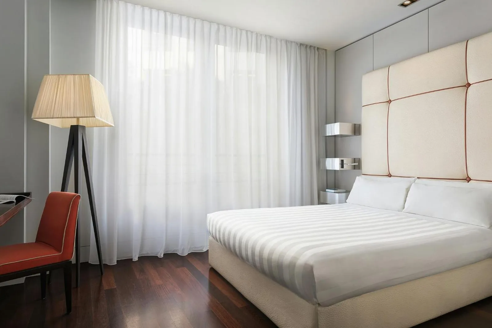 Habitación estándar con decoración elegante en Sina The Gray en Milán