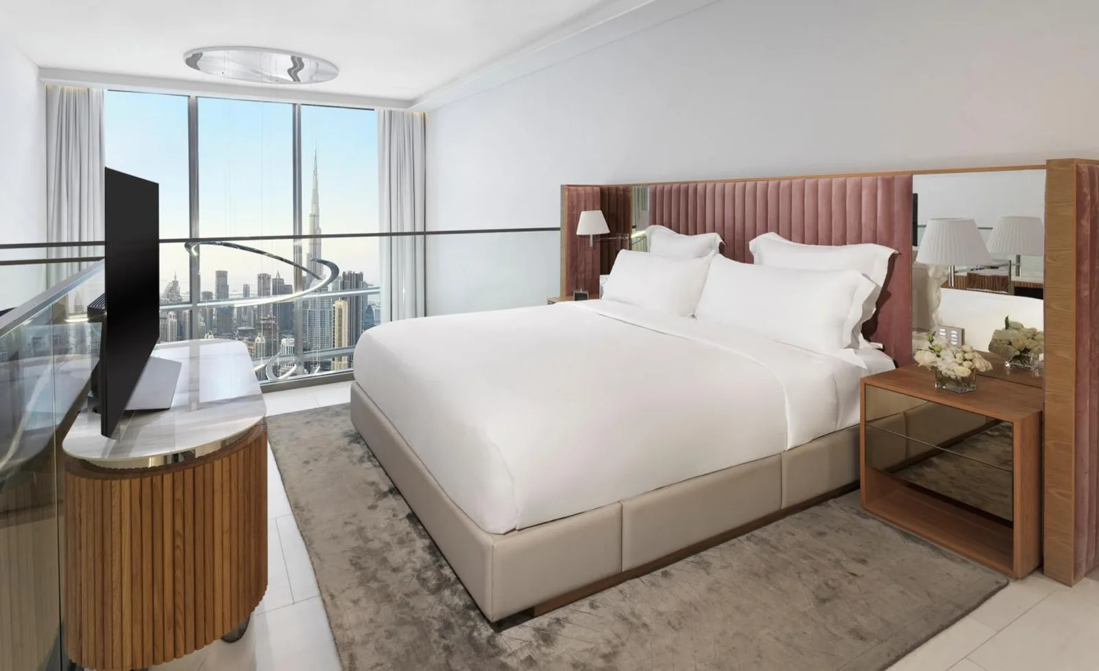 SLS Dubai Hotel & Residences, in Dubai