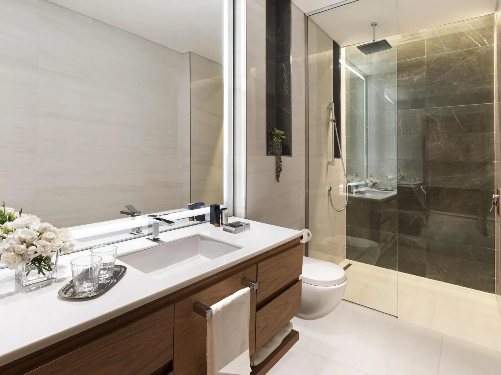 SLS Dubai Hotel & Residences modern bathroom design