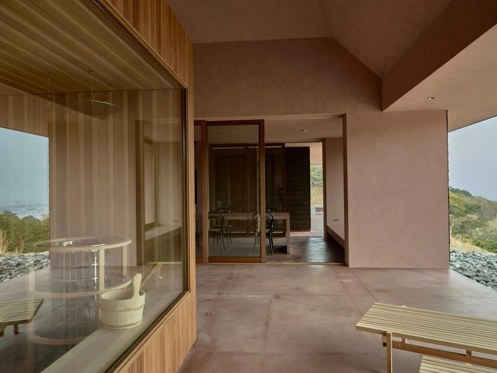 Patio design of Snow Peak YAKEI SUITE ABURAYAMA FUKUOKA