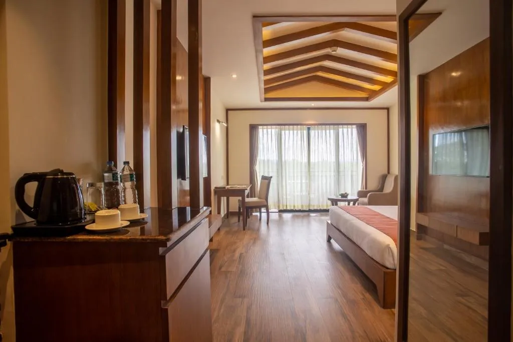 Intérieur d'une chambre au Soaltee Westend Resort Chitwan