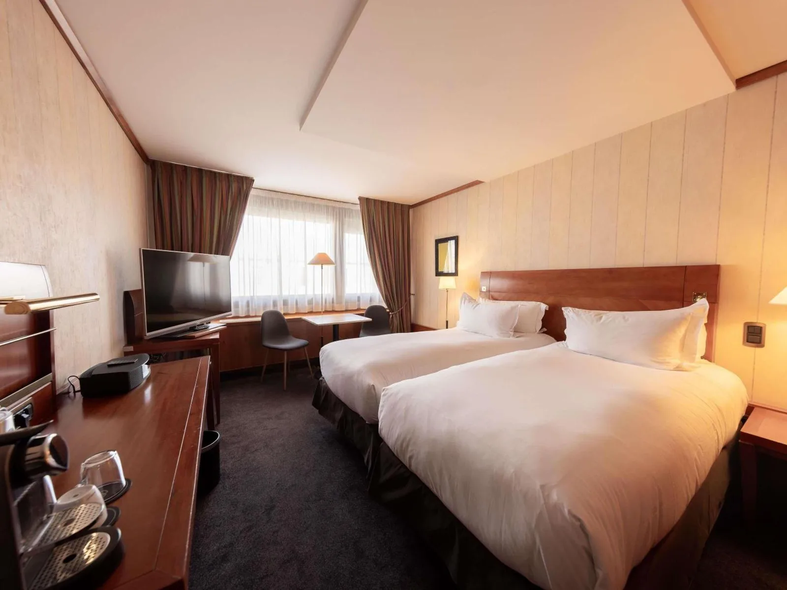 Spacious twin room at Sofitel Lyon Bellecour