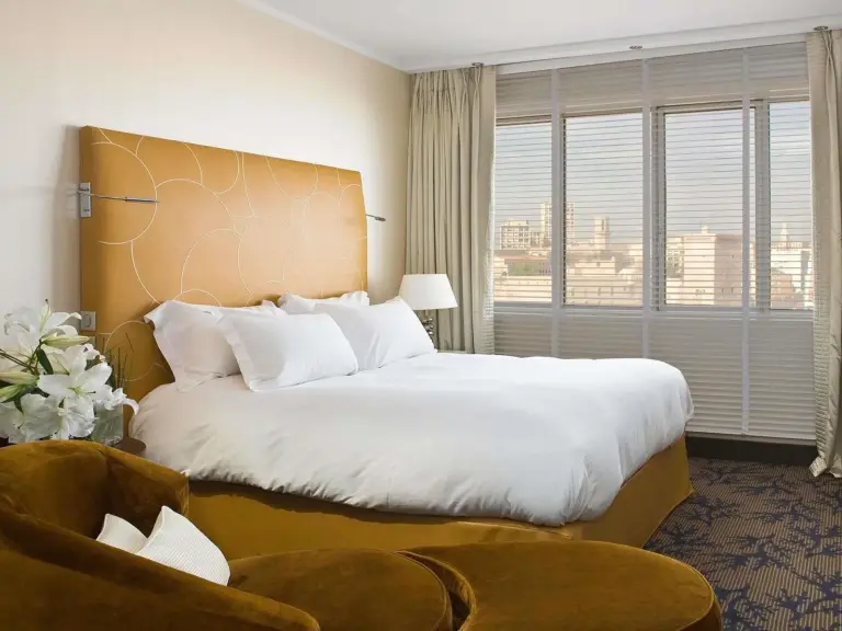 Sofitel Marseille Vieux-Port executive room