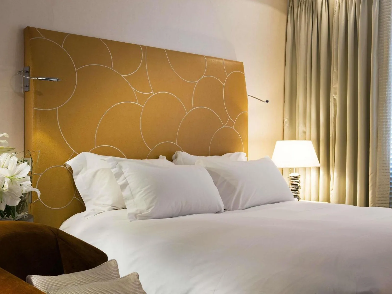 Gold Room