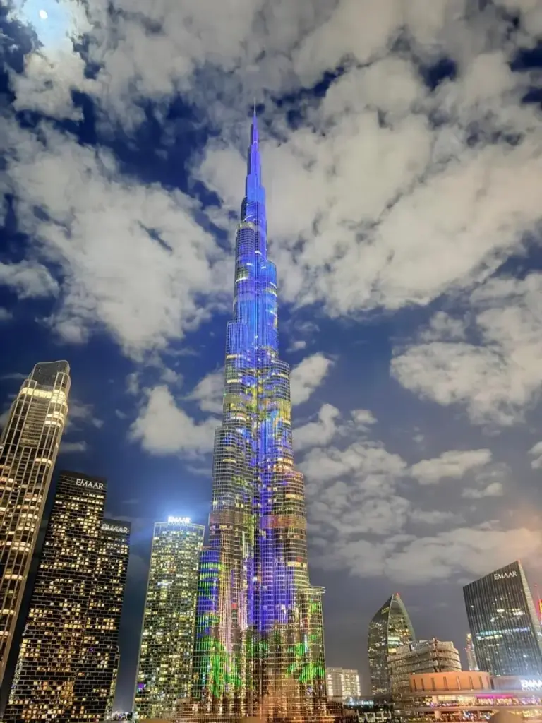 Nachtansicht des Burj Khalifa, Dubai