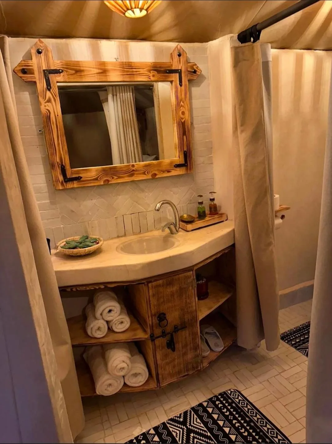 Starlit Luxury Camp modern bathroom with natural elements