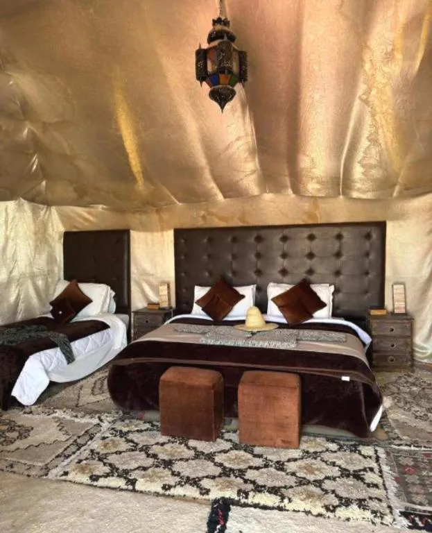 Elegantes Zelt mit rustikalem Charme im Starry Nights Camp in Merzouga