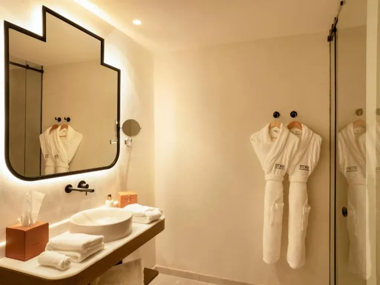 Stilvolles Badezimmer im STORY Le Carrousel Rabat