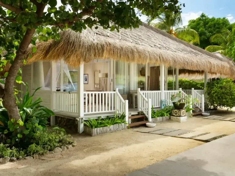 Exterior of a bungalow at Sudamala Resort, Seraya, Flores