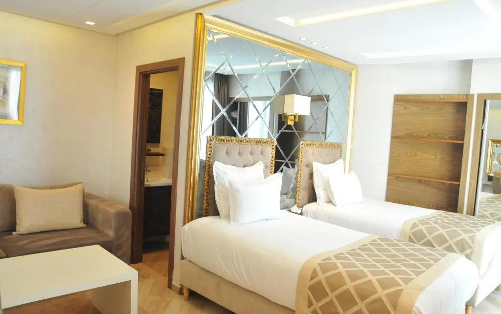Twin room interior at Suite Hotel Casa Diamond in Casablanca
