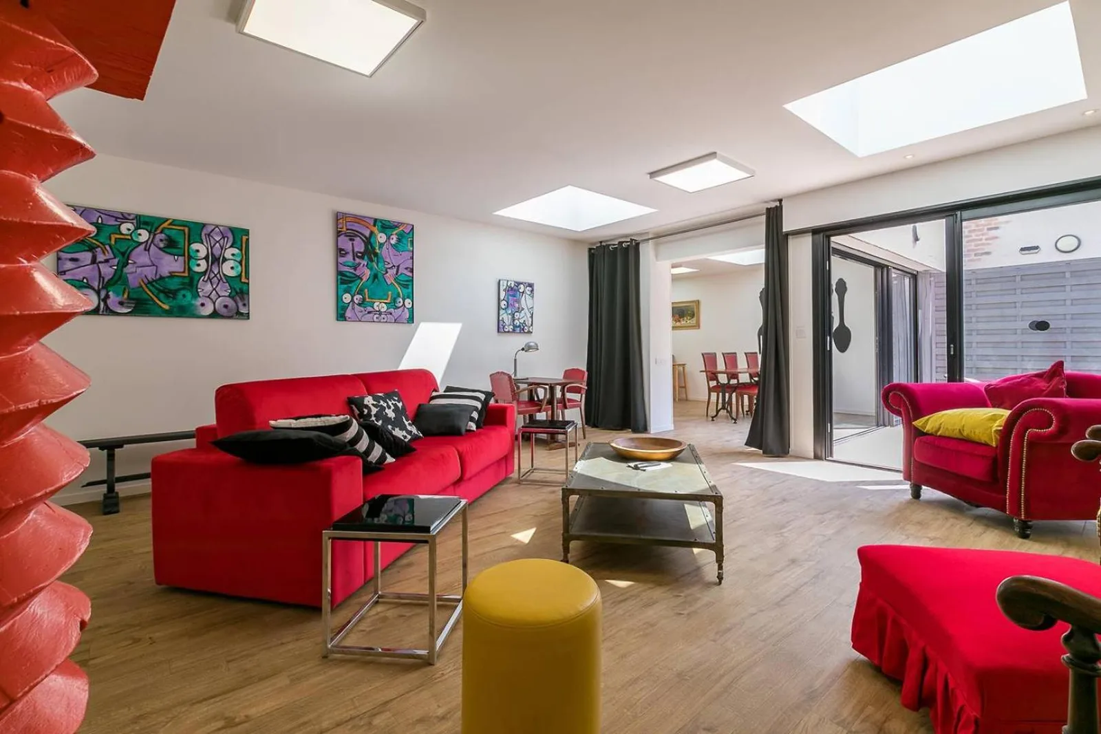 Sala de estar de Suite Royale Barocco con SPA en Dijon