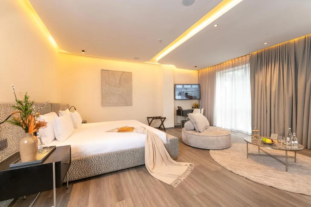 Área de la habitación de Suites By Le Rêve en Tánger