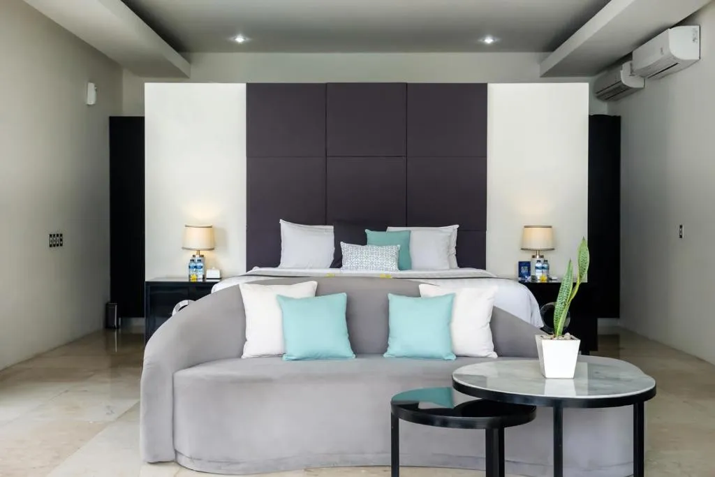 Elegant interior of a room at Suluban Cliff Bali Villa in Uluwatu