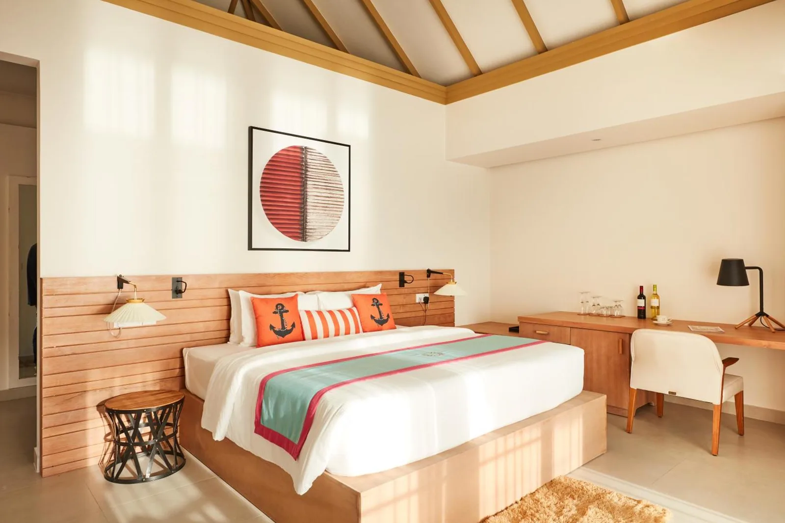 Gemütliches Schlafzimmer im Sun Siyam Iru Veli, Dhaalu Atoll