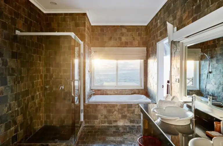 Bathroom in a villa at Sun Siyam Vilu Reef