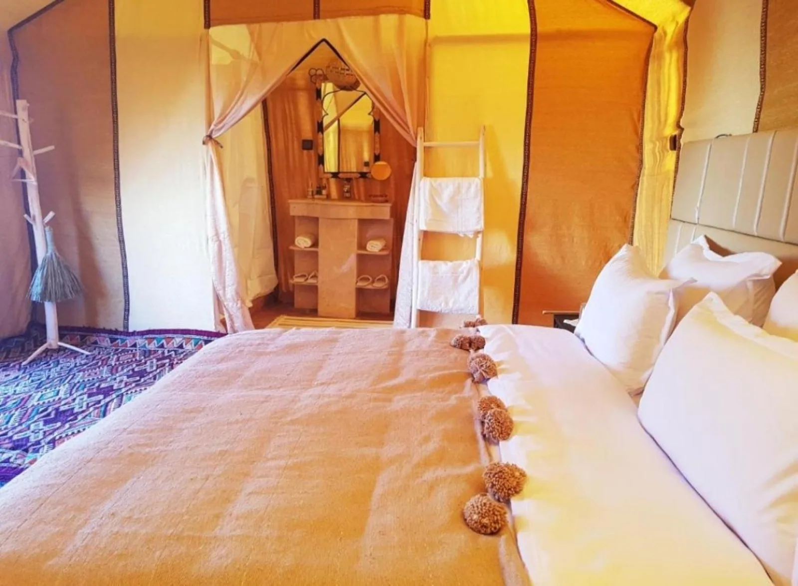 Chambre accueillante du Sunset View Desert Camp à Merzouga